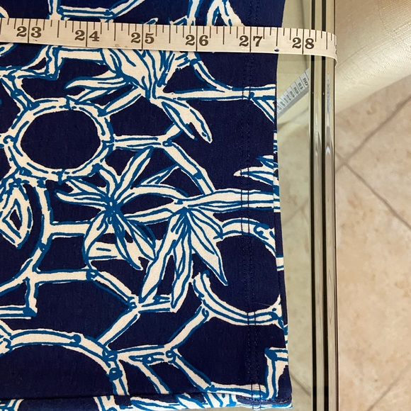 *SOLD**Lilly Pulitzer Loralee pants, Medium - Picture 5 of 6